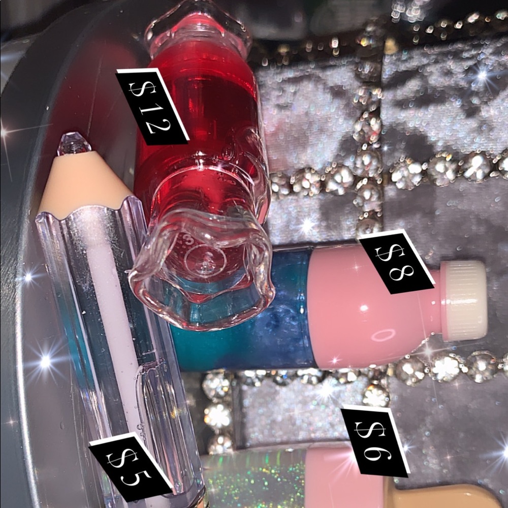 Lip gloss (kid friendly)